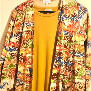 Lularoe mustard (xs) Maria